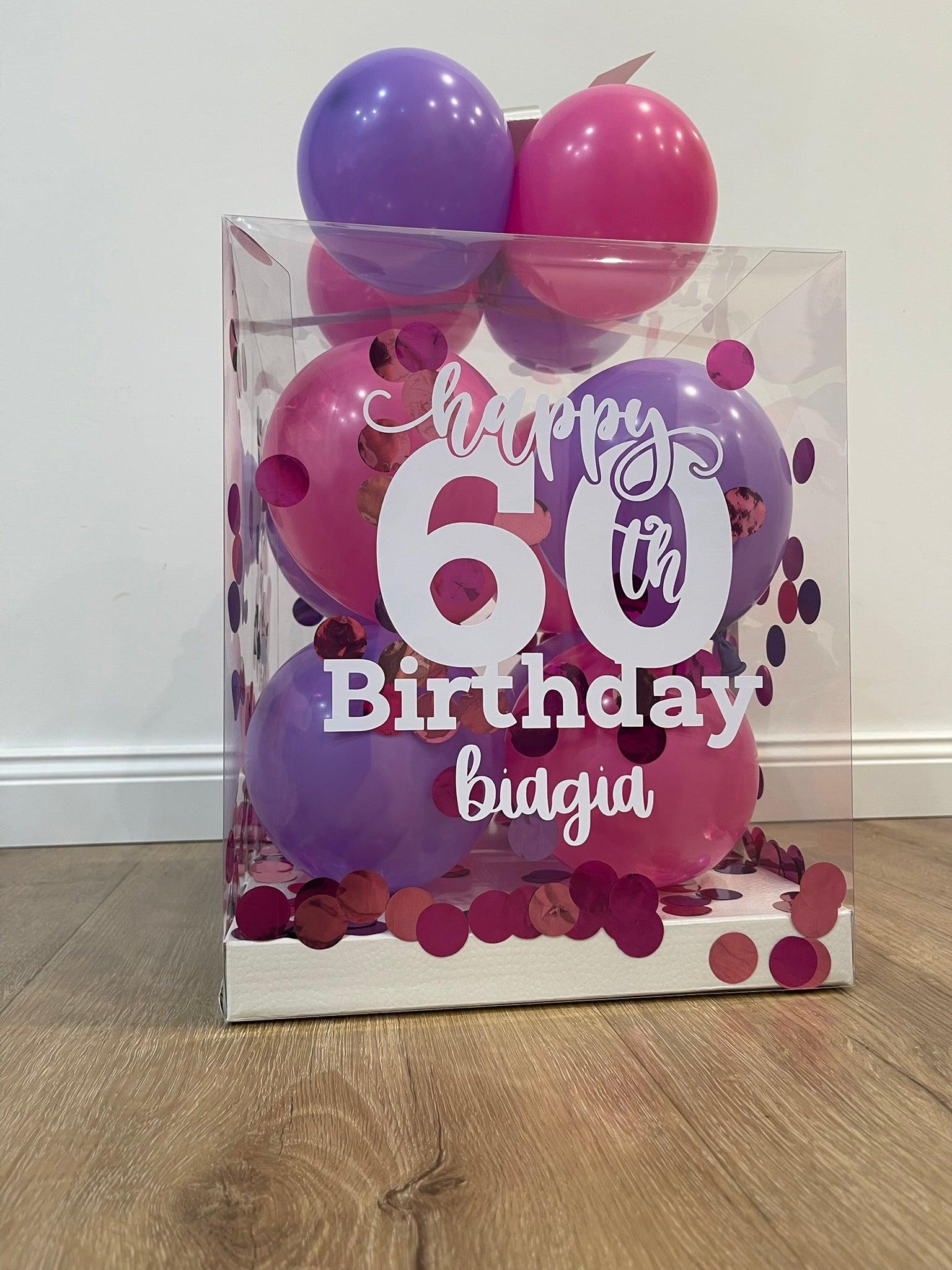 Personalisierte Geschenkbox mit Ballons Diy
